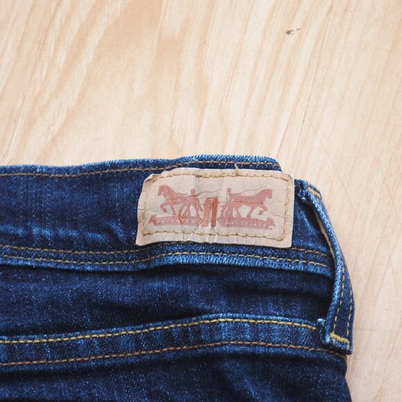 Levi's Women's 515Boot Cut Jeans PreOwned Size 14M - Picture 6 of 6